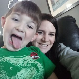 Meet your Posher, Tay